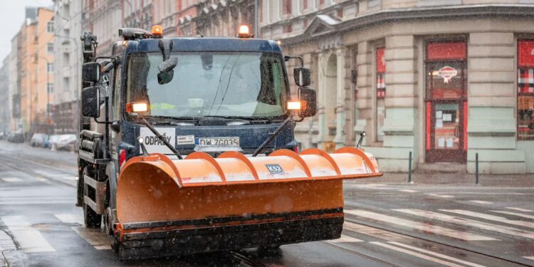 Ostrzeżenie przed gołoledzią! IMGW wydało alert dotyczący opadów marznącego śniegu