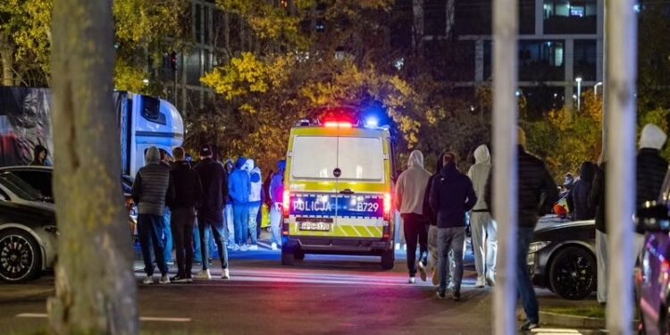 Policja w akcji! Nielegalne wyścigi zatrzymane w ostatniej chwili – posypały się mandaty i zatrzymania!