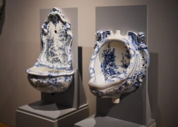 Niezwykła kolekcja we Wrocławiu. Muzeum prezentuje ponad 200 nocników, w tym eksponaty sprzed kilkuset lat