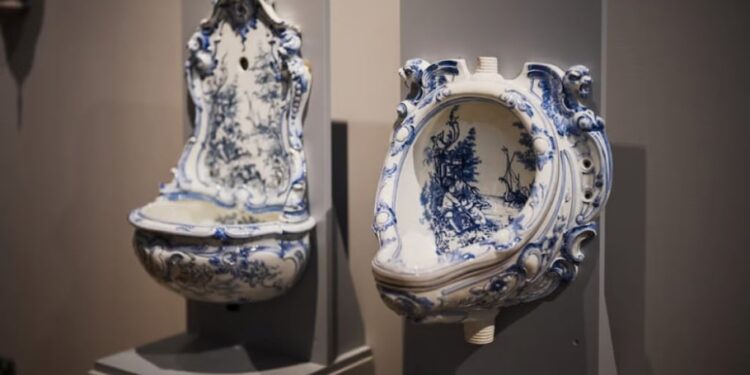 Niezwykła kolekcja we Wrocławiu. Muzeum prezentuje ponad 200 nocników, w tym eksponaty sprzed kilkuset lat