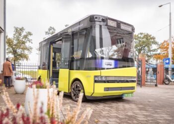 Zaskakujący rekord autobusu bez kierowcy we Wrocławiu. Tyle osób przewiózł w zaledwie 10 dni!