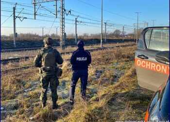 Bezpieczeństwo kolei pod lupą. Trwa operacja „TOR” z udziałem wojska na Dolnym Śląsku