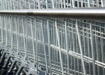 Grudniowy harmonogram zakupów. Trzy niedziele handlowe przed świętami!