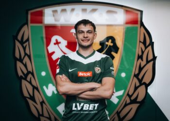 Legnica i Wrocław na transferowej mapie Dolnego Śląska. Nowi piłkarze w Miedzi i Śląsku