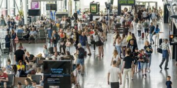 Ponad 400 tysięcy pasażerów z Wrocławia. Które osiedla najczęściej latają z wrocławskiego lotniska