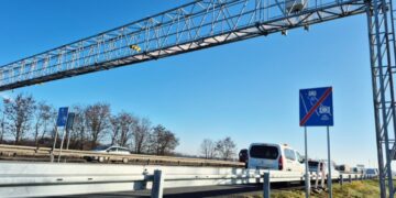 Kierowcy na A4 pod lupą. Ruszył najdłuższy nowy odcinkowy pomiar prędkości