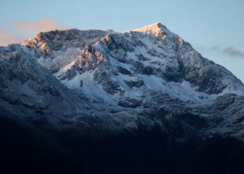 Rodzinna wyprawa na Śnieżkę w Karkonoszach zakończona akcją ratunkową