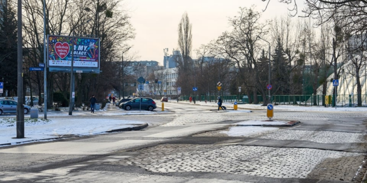 Poznańska we Wrocławiu do całkowitej przebudowy. Miasto podpisało umowę na projekt dużych zmian