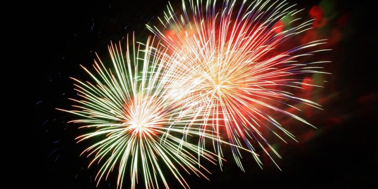 Zakaz fajerwerków we Wrocławiu może trafić do sądu. Branża pirotechniczna apeluje do wojewody