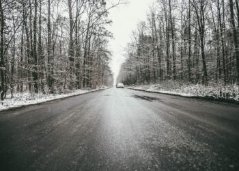 Dolny Śląsk znów na lodzie. IMGW ostrzega
